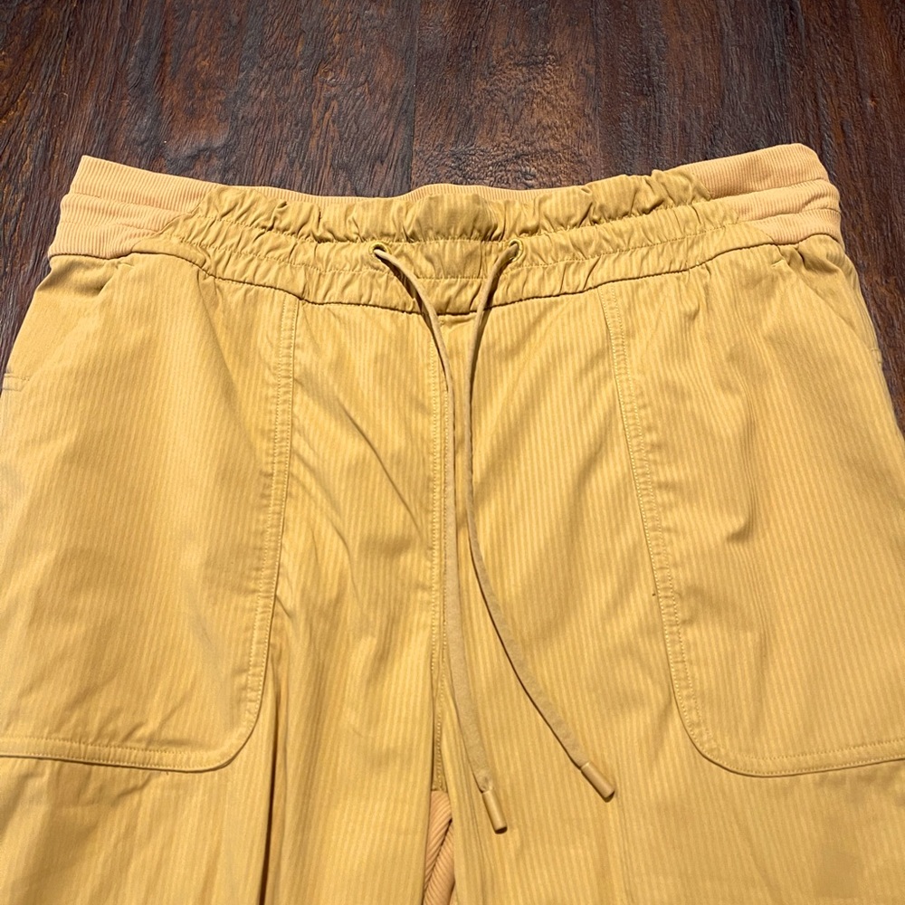 lululemon Dance Studio Crop 25”